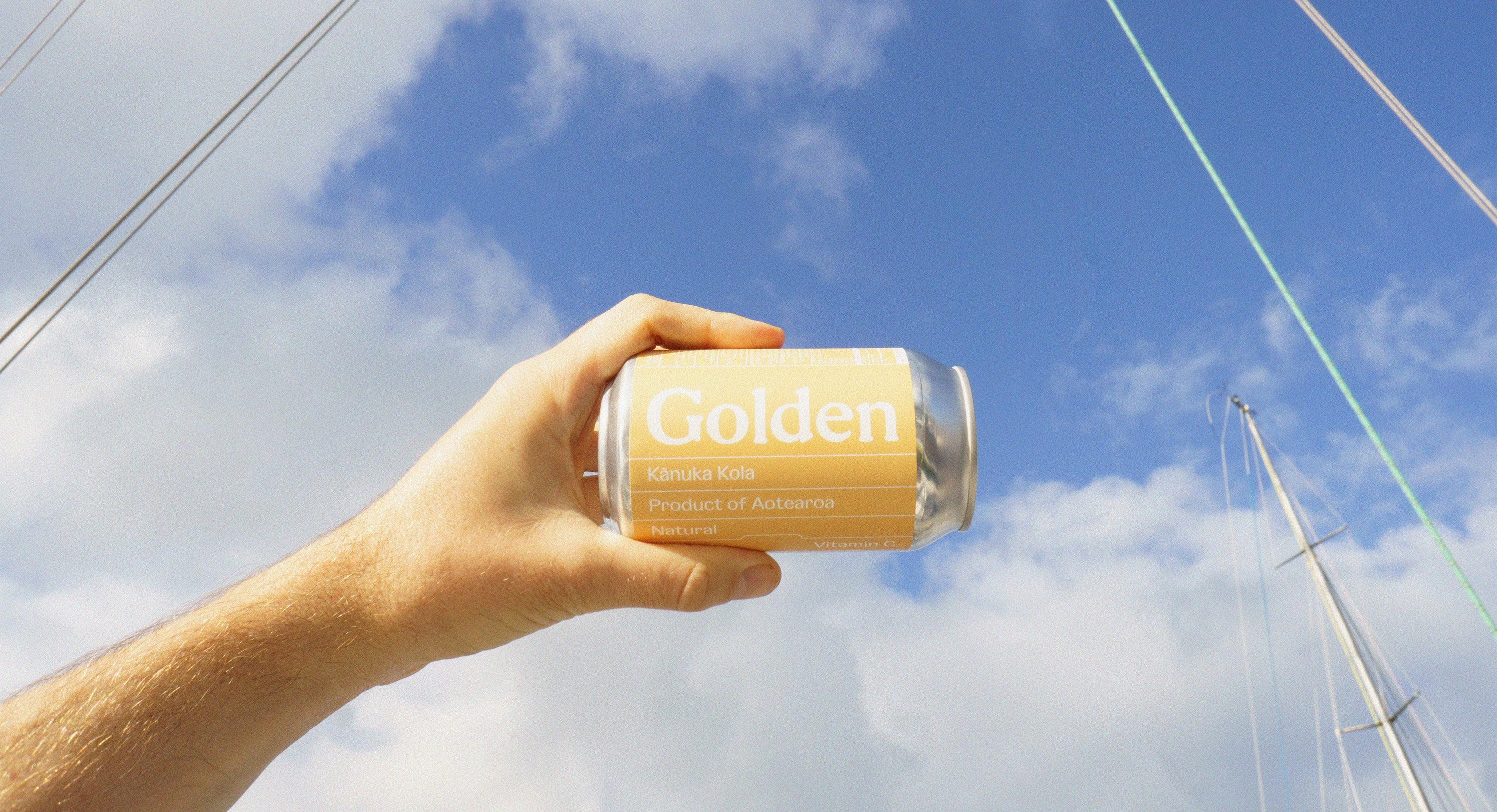 Golden Kānuka Kola | Honey Soda from New Zealand